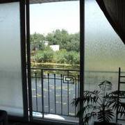 Установка декоративних,  матових плівок на склопакети,  перегородки. - foto 3